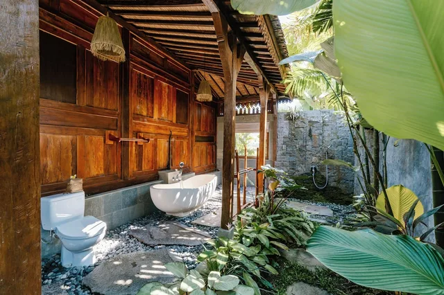 Wooden, Family, Villa, King Bed, Private Pool، Madani Antique Villas 2/2
