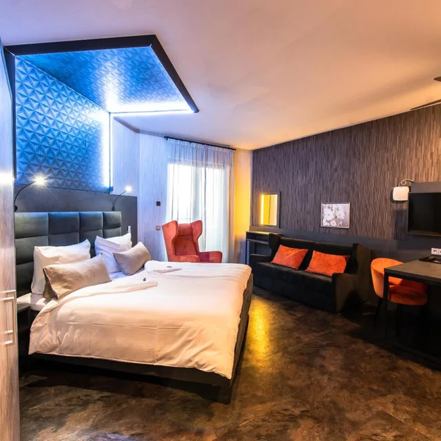 جناح جونيور ديلوكس، GS Hotel 1/6