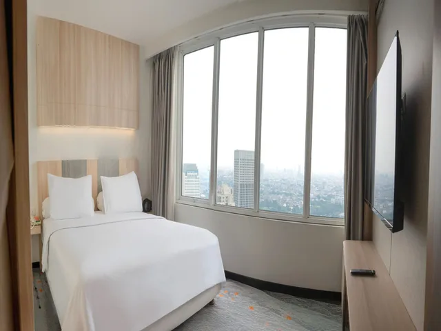 Harris, Suite, Double Bed، Harris Suites Fx Sudirman 1/2