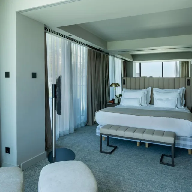 Penthouse Suite, ALTIS PORTO 2/3