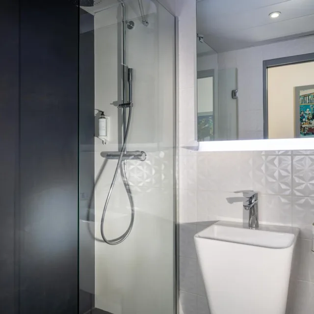 غرفة ثلاثية بسرير كينج، Hotel Palym 6/7