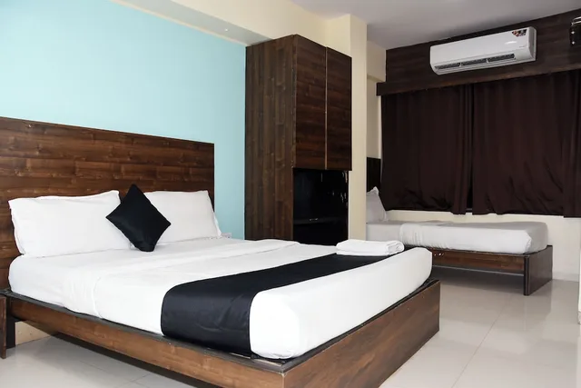 Standard, Double Bed, Kamran Residency 4/10