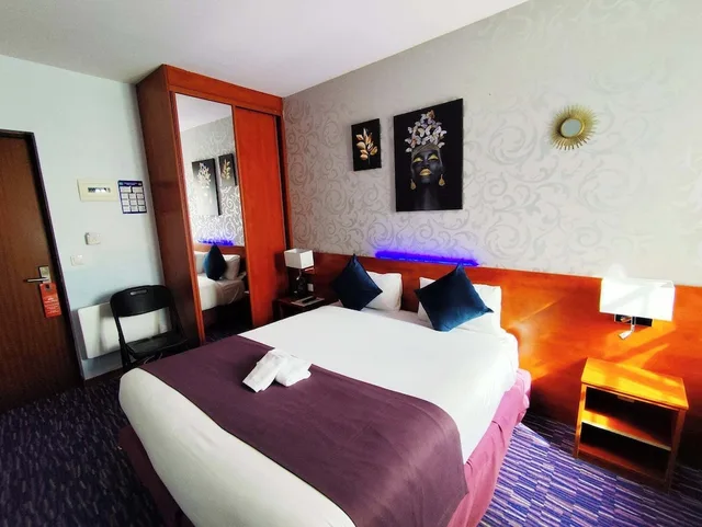 غرفة قياسية بسرير كينج، Hotel Du Fort 1/5