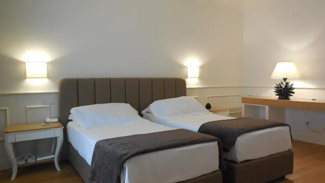 غرفة، Hotel Marechiaro 2/5
