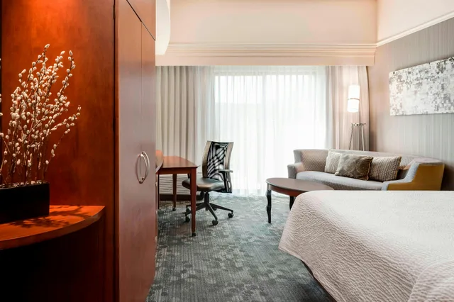 غرفة، Courtyard By Marriott Columbia Missouri 3/7