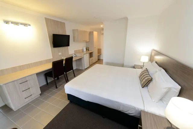 غرفة تنفيذية بسريرين منفصلين، Smart Motel Bert Hinkler 2/2