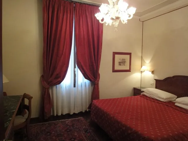 غرفة كلاسيكية بسرير مزدوج، Hotel Casa Verardo Residenza D Epoca 2/4