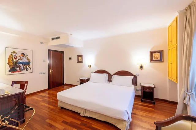 جناح جونيور، Majestic Toscanelli Hotel 2/6