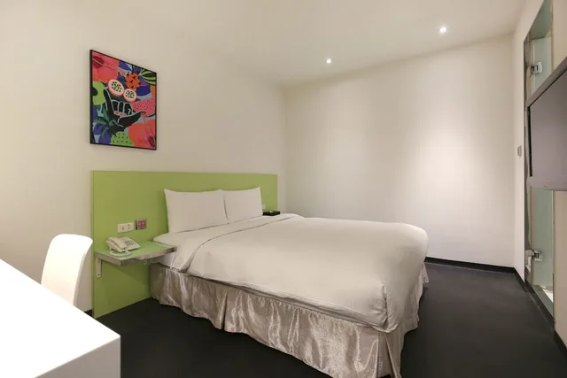 Standard, Double Bed, No Window، CityInn Hotel Plus Ximending Branch 9/10