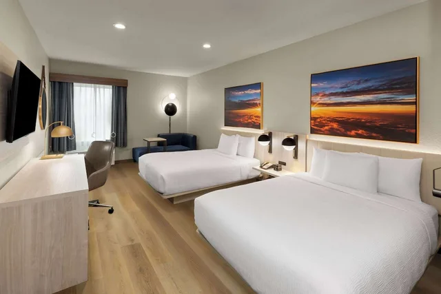 غرفة قياسية بسريرين كوين، La Quinta Inn & Suites by Wyndham DeSoto 1/5