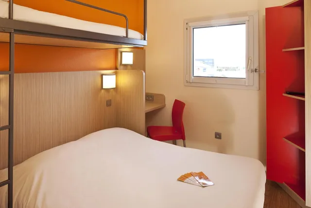 غرفة ثلاثية، Hotel Premiere Classe Perpignan Nord 1/6