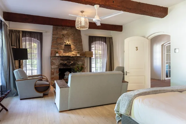 غرفة ديلوكس بسرير مزدوج أو سريرين منفصلين بإطلالة على الحديقة، Whale Rock Luxury Lodge 9/10