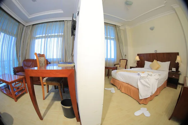 جناح، Sarem International Hotel 2/7