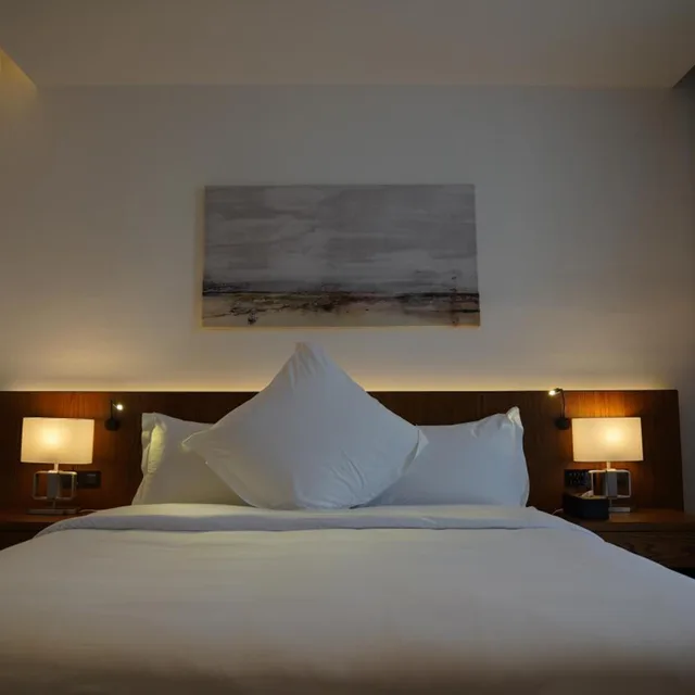Executive, Suite, King Bed, Jasmine Garden Hotel 4/10