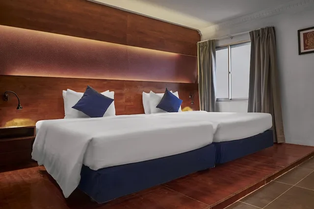 غرفة ديلوكس بسريرين منفصلين بإطلالة على المدينة، Pacific Hotel 2/9