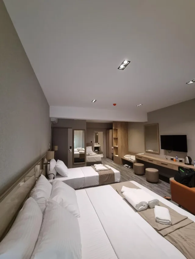 غرفة رباعية، Kalfa Hotel 4/5
