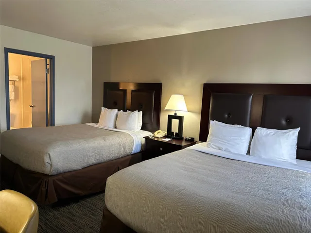 جناح بسريرين كوين، Quality Inn & Suites Everett, WA 1/2
