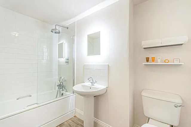 Deluxe, Double Bed, Bartley Lodge Hotel 8/9