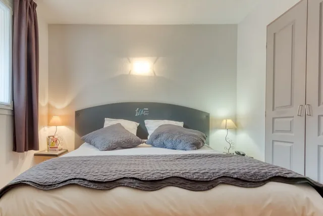 غرفة كومفورت بسرير مزدوج بشرفة بإطلالة، Hotel Les Ii Mas 1/5