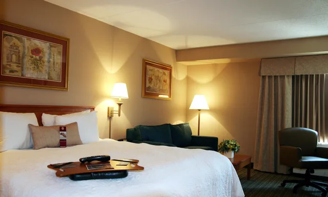 غرفة ديلوكس بسرير كينج، Hampton Inn Philadelphia/Willow Grove 2/10