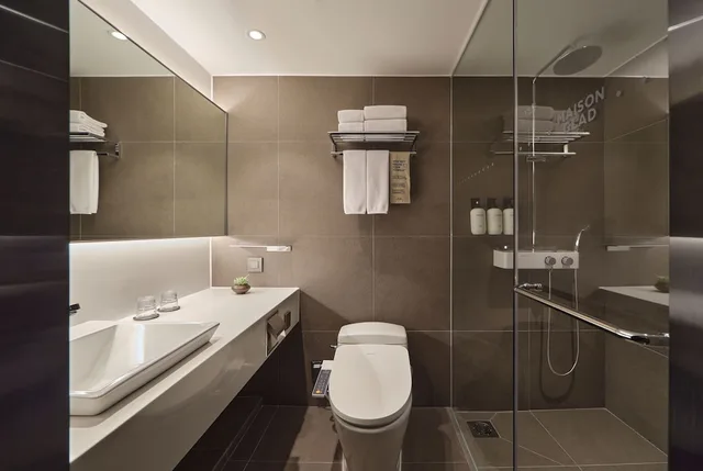 غرفة بريميوم بسرير مزدوج وسرير فردي، Maison Glad Jeju 8/9