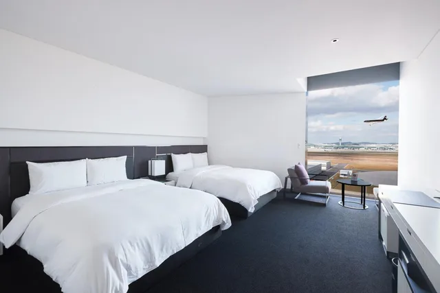 Deluxe, Twin Beds, Airport View، Hotel Ora Incheon 2/4