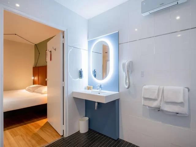 غرفة بسرير مزدوج، Ibis Paris Pere Lachaise 5/7