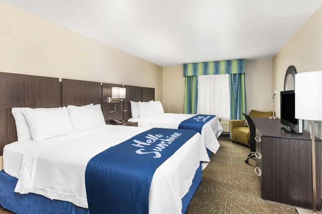 غرفة بسريرين كوين، Days Inn & Suites by Wyndham East Flagstaff 1/1