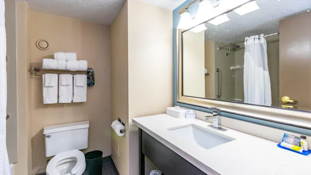 غرفة ديلوكس بسريرين كوين، Holiday Inn Express Boise University Area 4/5