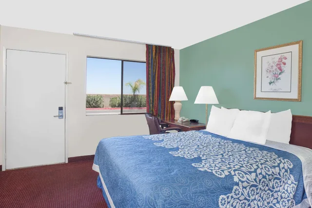 غرفة بسرير كوين، Days Inn By Wyndham Lost Hills 7/10