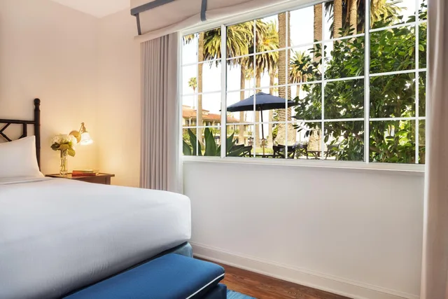 غرفة قياسية بسرير كينج، Hotel Milo Santa Barbara 3/4