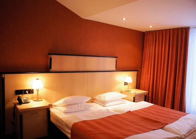 غرفة بسريرين منفصلين، Arvena Messe Hotel 5/10