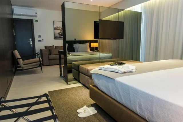 جناح، Hotel Perola 2/2
