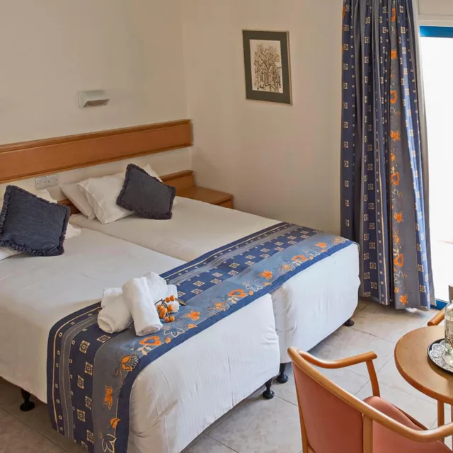 Superior, Single Bed, Pool View, Kissos 1/7