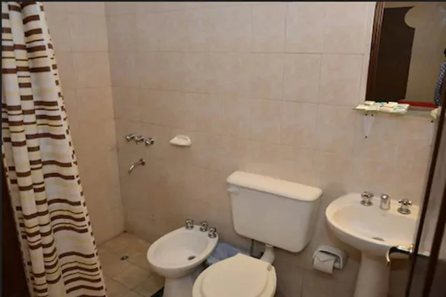 غرفة رباعية بسرير مزدوج وسريرين منفصلين، Hotel Pacha 3/3
