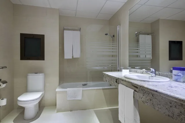 غرفة قياسية، Best Triton Hotel 10/10