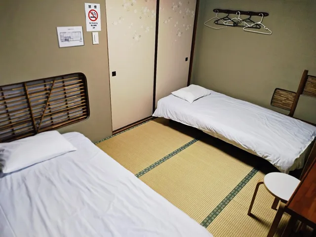 غرفة اقتصادية بسريرين منفصلين، Osaka Guest House Sakura – Hostel 2/3