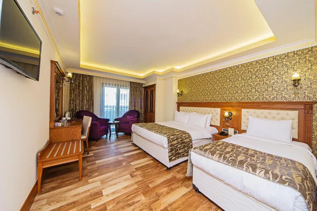 Family, Lausos Palace Hotel Istanbul 5/10