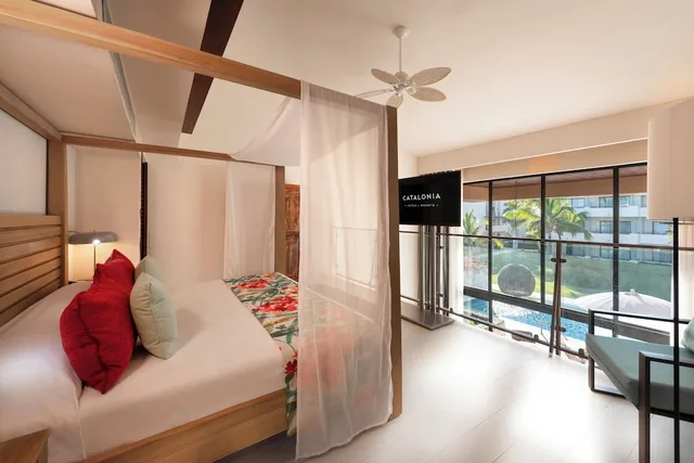 Duplex, Privilege, Suite, King Bed, with Pool، Catalonia Royal Bavaro - Adults Only 1/5