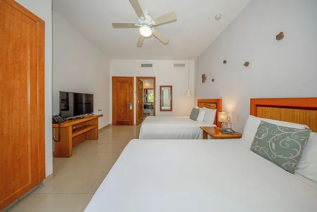 غرفة أساسية ثلاثية بسريرين كوين، Riviera Maya Suites 7/10