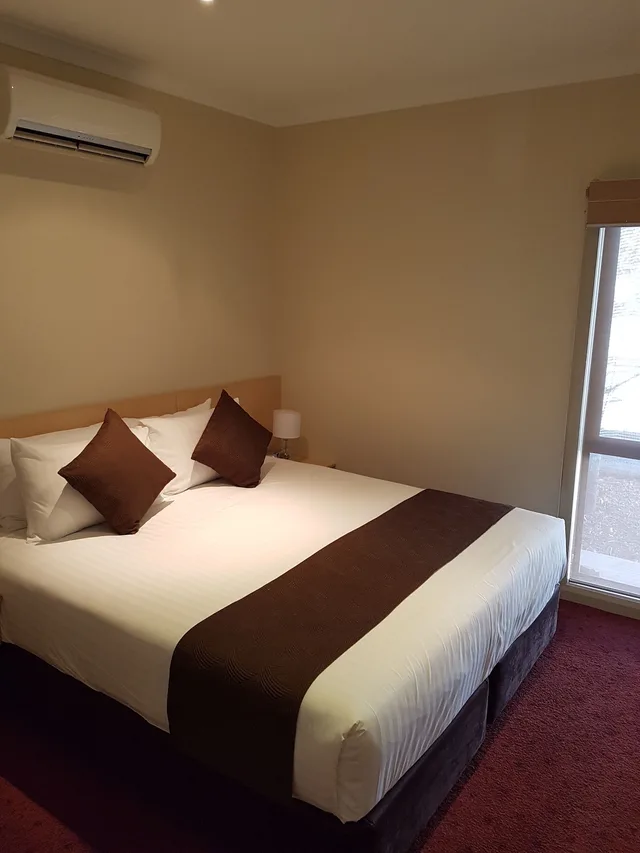 شقة بسريرين منفصلين بغرفتي نوم، Best Western Chaffey International Motor Inn 2/7