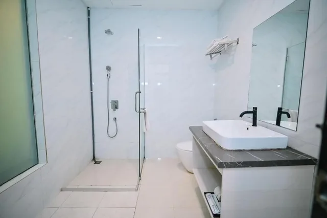 غرفة قياسية بسرير كوين، Kingston Hotel 5 @ Chow Kit 4/4