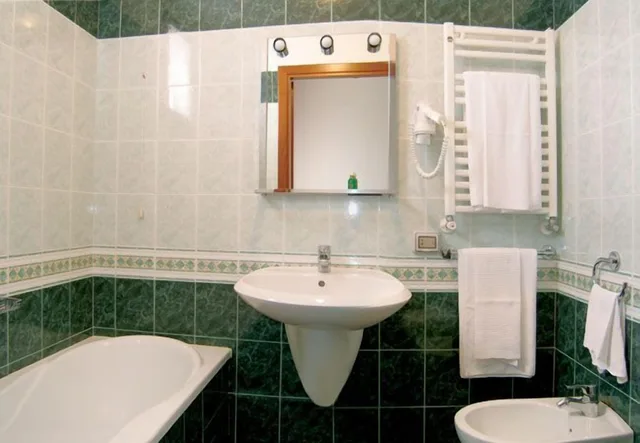 غرفة ثلاثية بسرير مزدوج وسرير فردي، Hotel Altieri 4/5