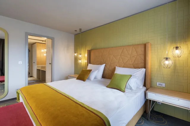 Suite, King Bed, Lake Side، Bled Rose Hotel 1/2