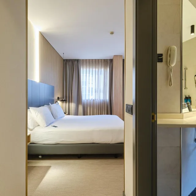 غرفة سوبيريور مفردة، Silken Ciudad Gijon 7/8