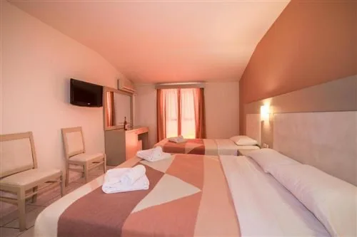 Standard, Porto Koukla Beach Hotel 1/1