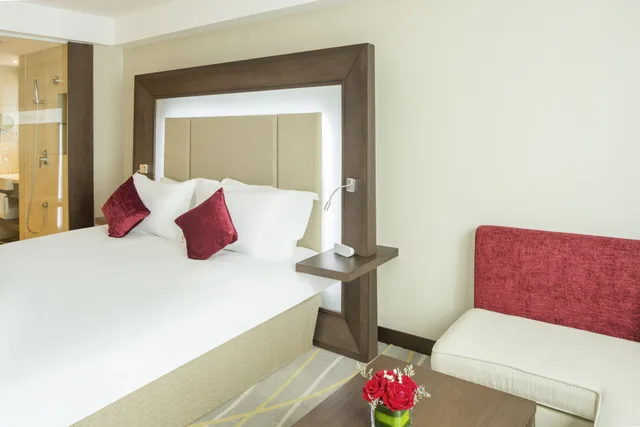 Executive, Queen Bed, City View, Novotel Nanjing Central Suning 7/10