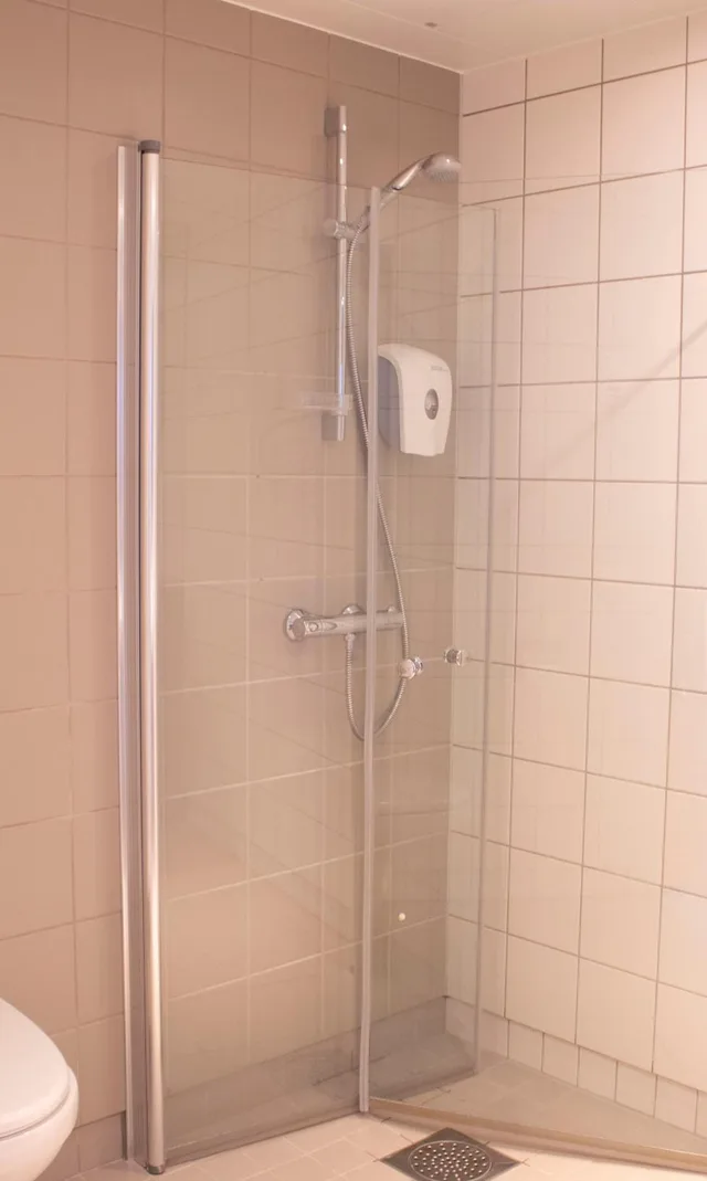 غرفة قياسية بسريرين منفصلين، Hotell Montebello 3/4