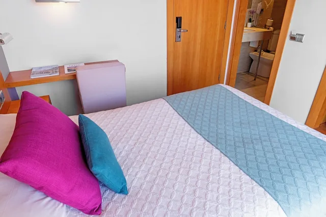 غرفة سوبيريور بسرير فردي بإطلالة على المدينة، Hotel Faranda Marsol Candas, Ascend Hotel Collection 5/7