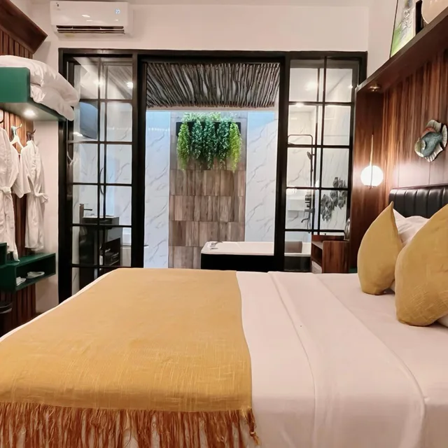 غرفة تنفيذية بجاكوزي، Oak Tree Urban Jakarta 2/4